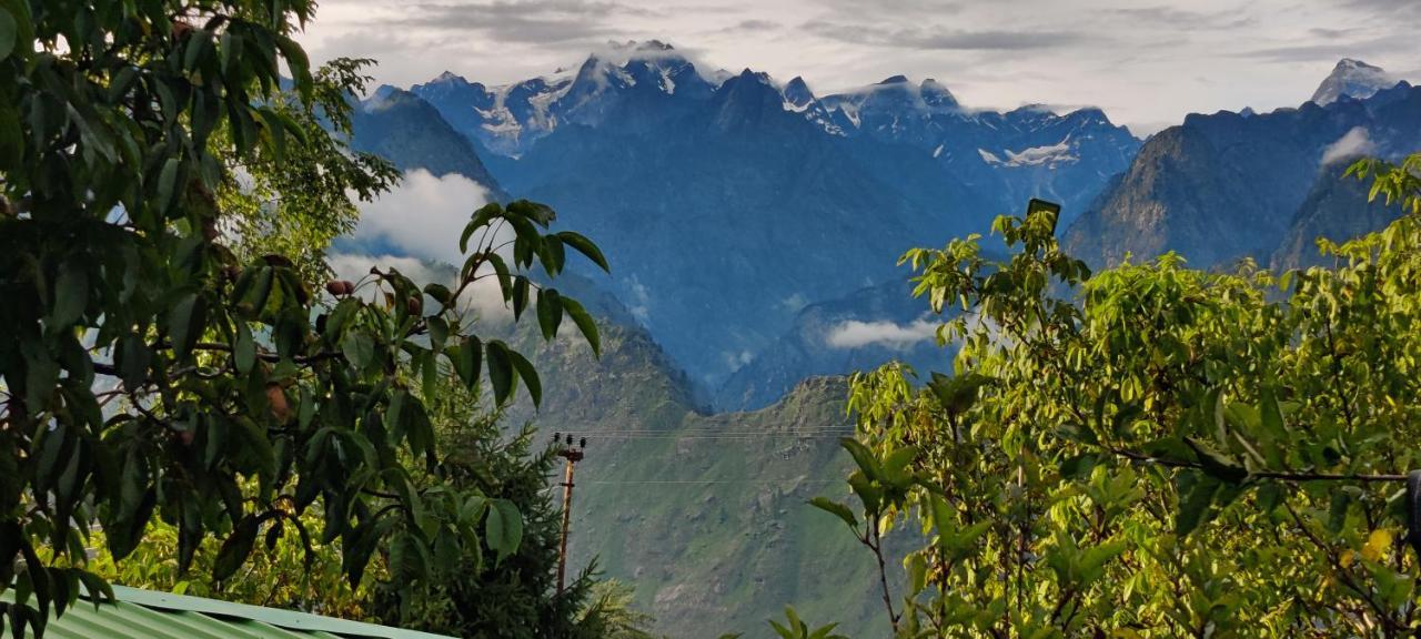 Himalayan High, Auli, By Himalayan Eco Lodges Joshīmath Exterior foto